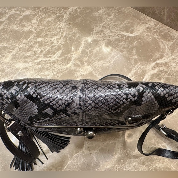 Patricia Nash Leather wide mouth Livata Kisslock Embossed Crossbody Smoke Python - Picture 15 of 16